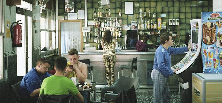 La disco resplandece, de Chema García Ibarra Bafilm